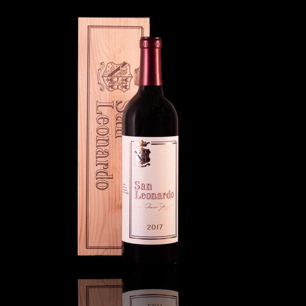 "San Leonardo" I.G.T. Vigneti delle Dolomiti 2018 Tenuta San Leonardo Marchesi Guerrieri Gonzaga (Trentino) con cassetta di legno 0,75 lt