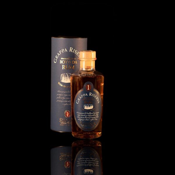 Grappa riserva invecchiata in botti da Rum Distilleria Sibona (Piemonte) 0,50 lt